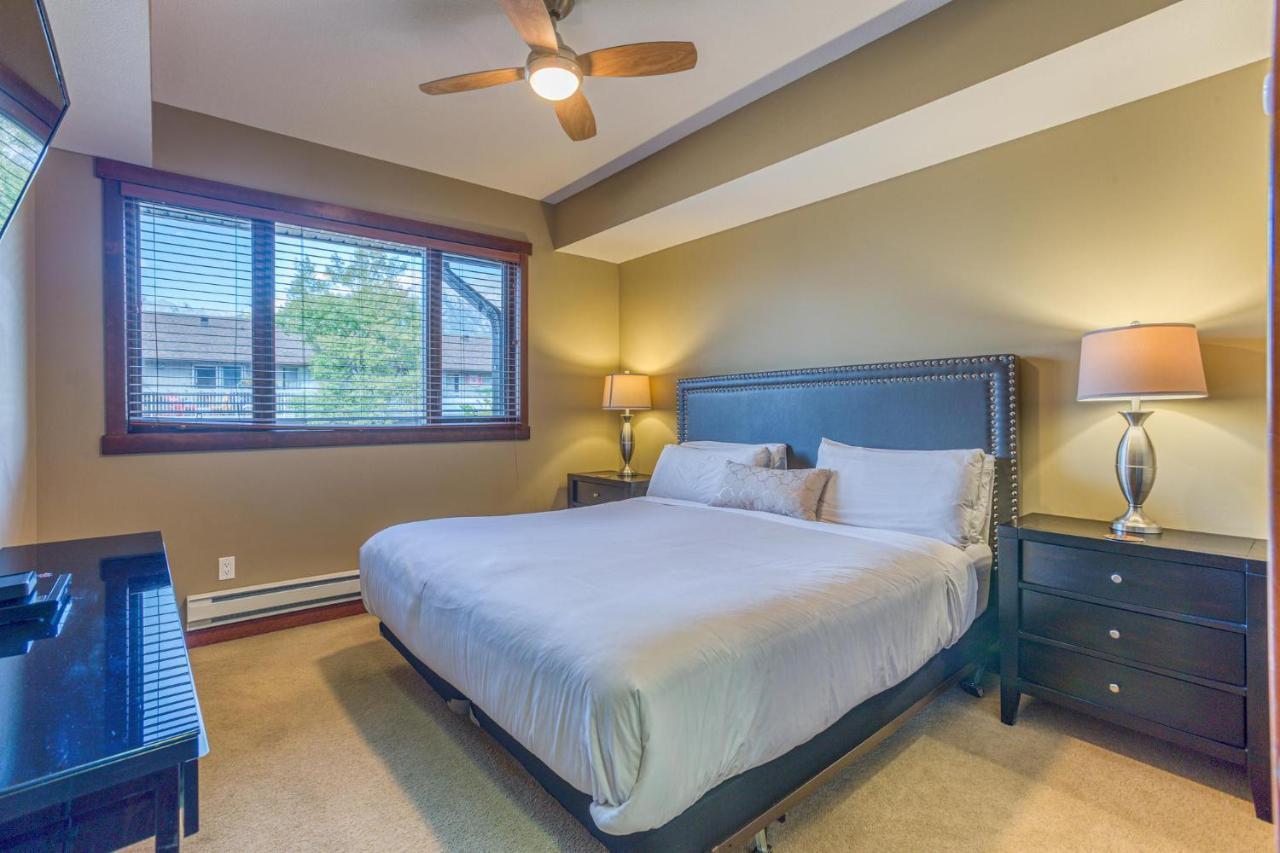 Rundle Rise - Spacious Condo Steps From Main Street Canmore Bagian luar foto